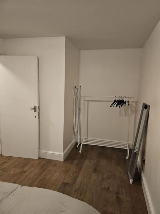 Beautiful Garden Flat Near Central London Exterior foto