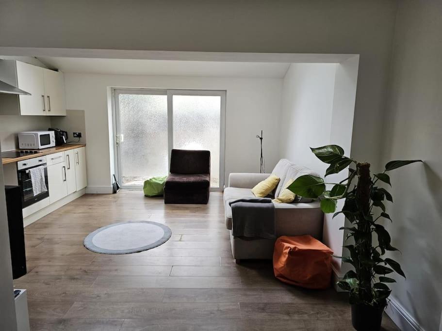Beautiful Garden Flat Near Central London Exterior foto