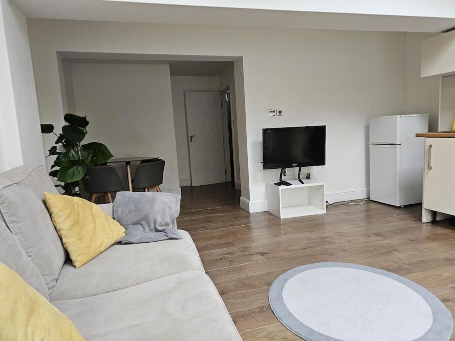 Beautiful Garden Flat Near Central London Exterior foto