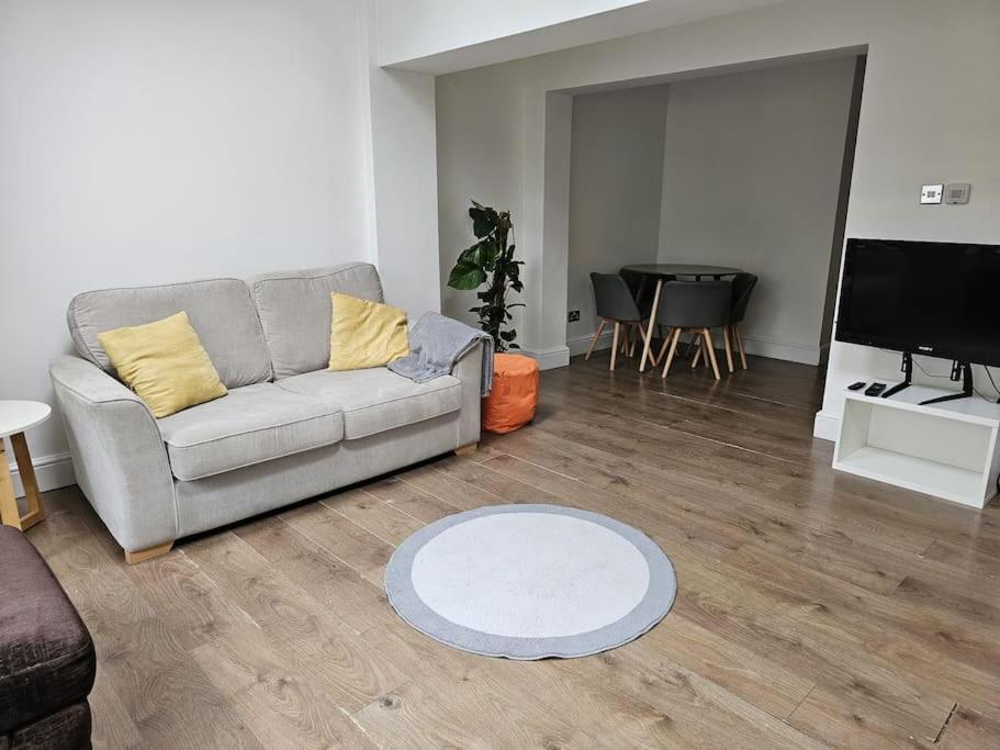 Beautiful Garden Flat Near Central London Exterior foto