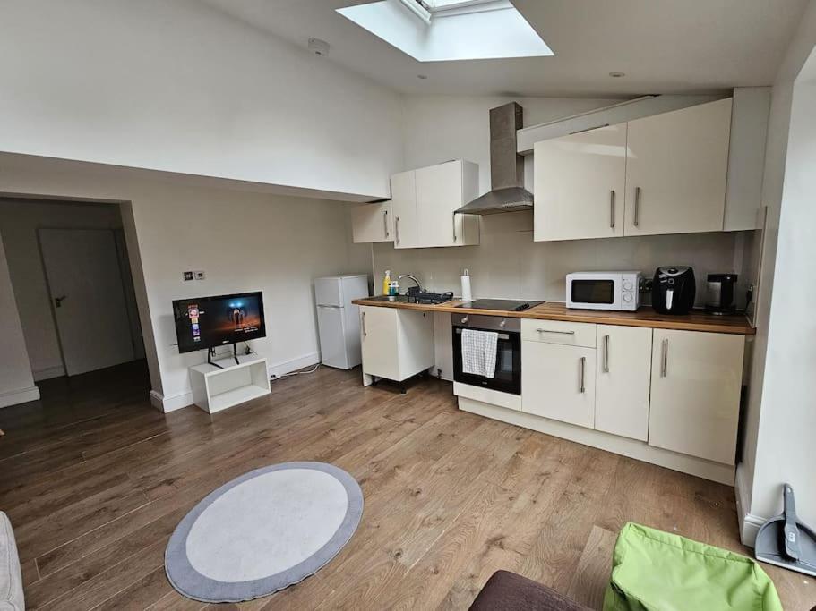Beautiful Garden Flat Near Central London Exterior foto