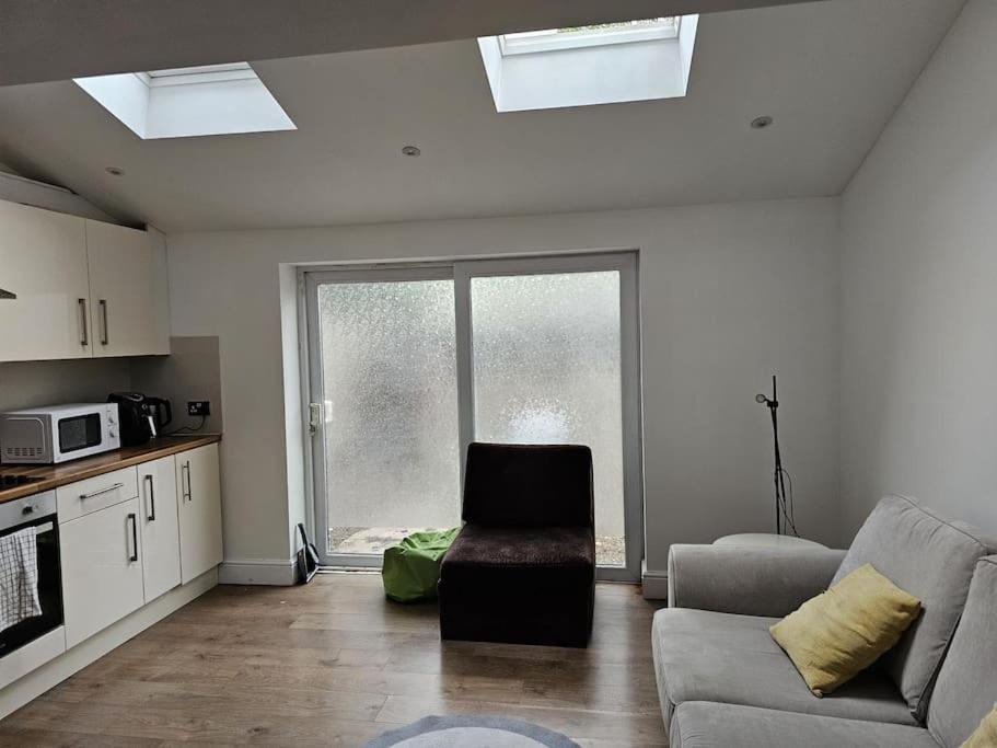 Beautiful Garden Flat Near Central London Exterior foto