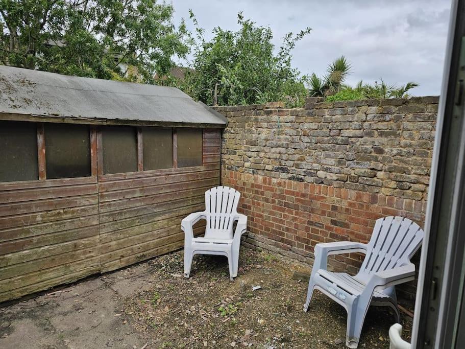 Beautiful Garden Flat Near Central London Exterior foto